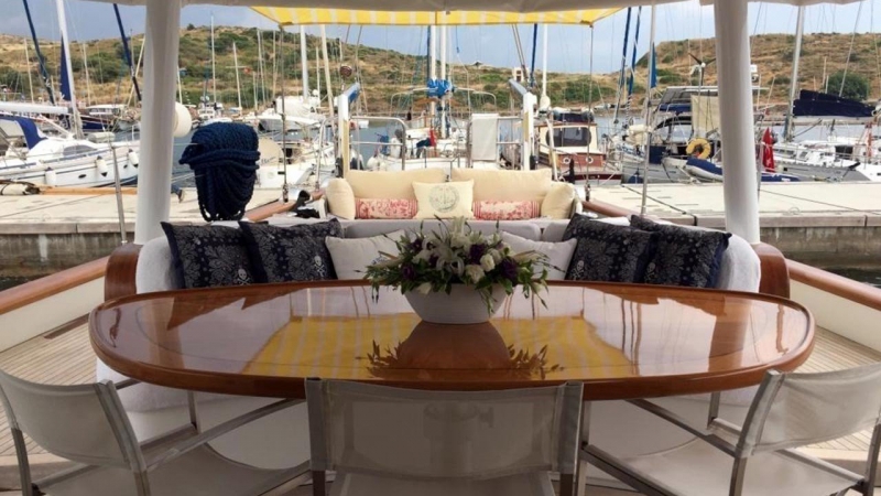 Glorious-motor-sailer-yacht