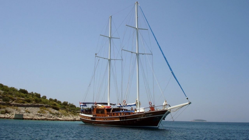 Kadena-gulet-yat