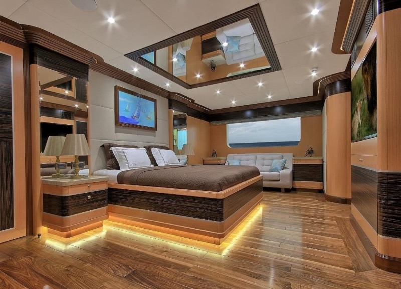 Meira-super-luxury-yacht