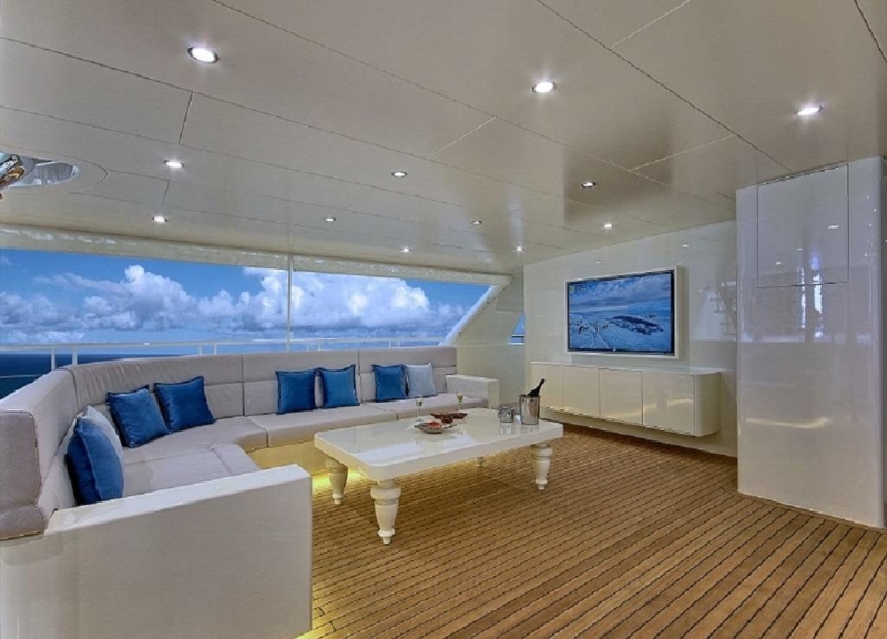 Meira-super-luxury-yacht