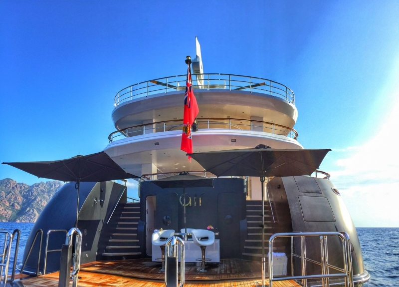 air-super-luxury-yacht