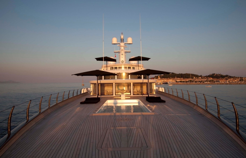 air-super-luxury-yacht
