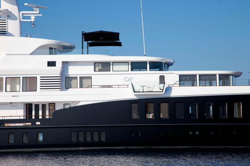 air-super-luxury-yacht