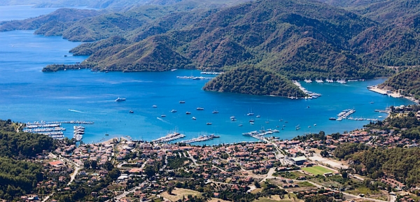 A sublime blue cruise (Göcek-Göcek)