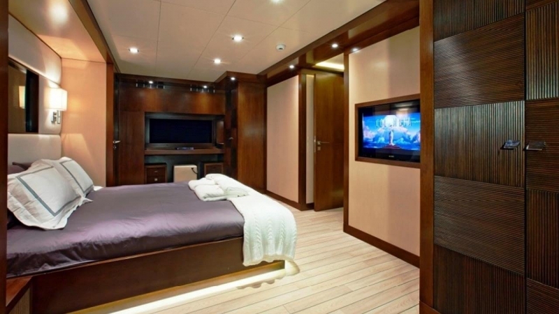 infinity-motor-sailers