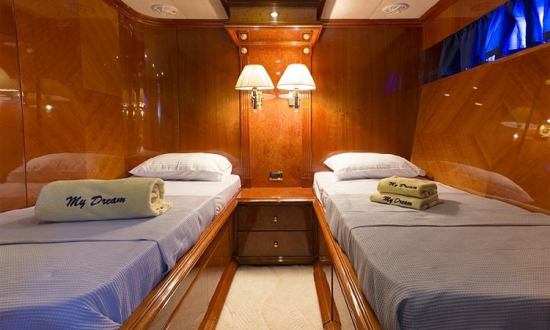 my-dream-motor-yacht